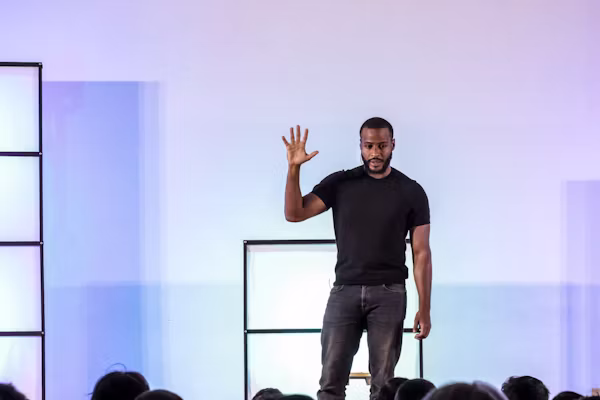 WhatsApp Business : l'arme secrète des entrepreneurs africains pour fidéliser leurs clients